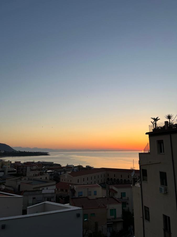 Window On The Sunset Apartment Cefalù Exterior foto