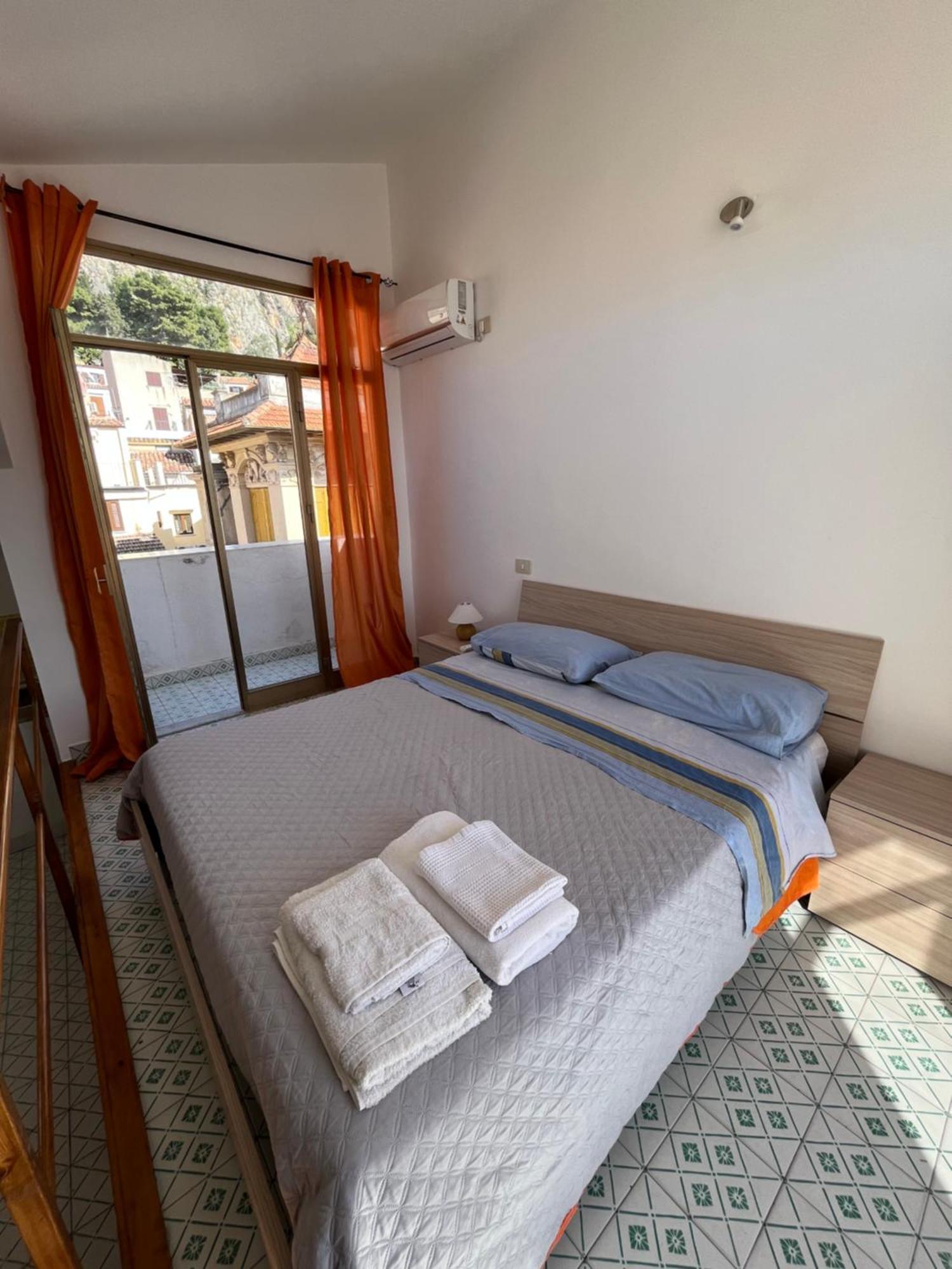 Window On The Sunset Apartment Cefalù Exterior foto