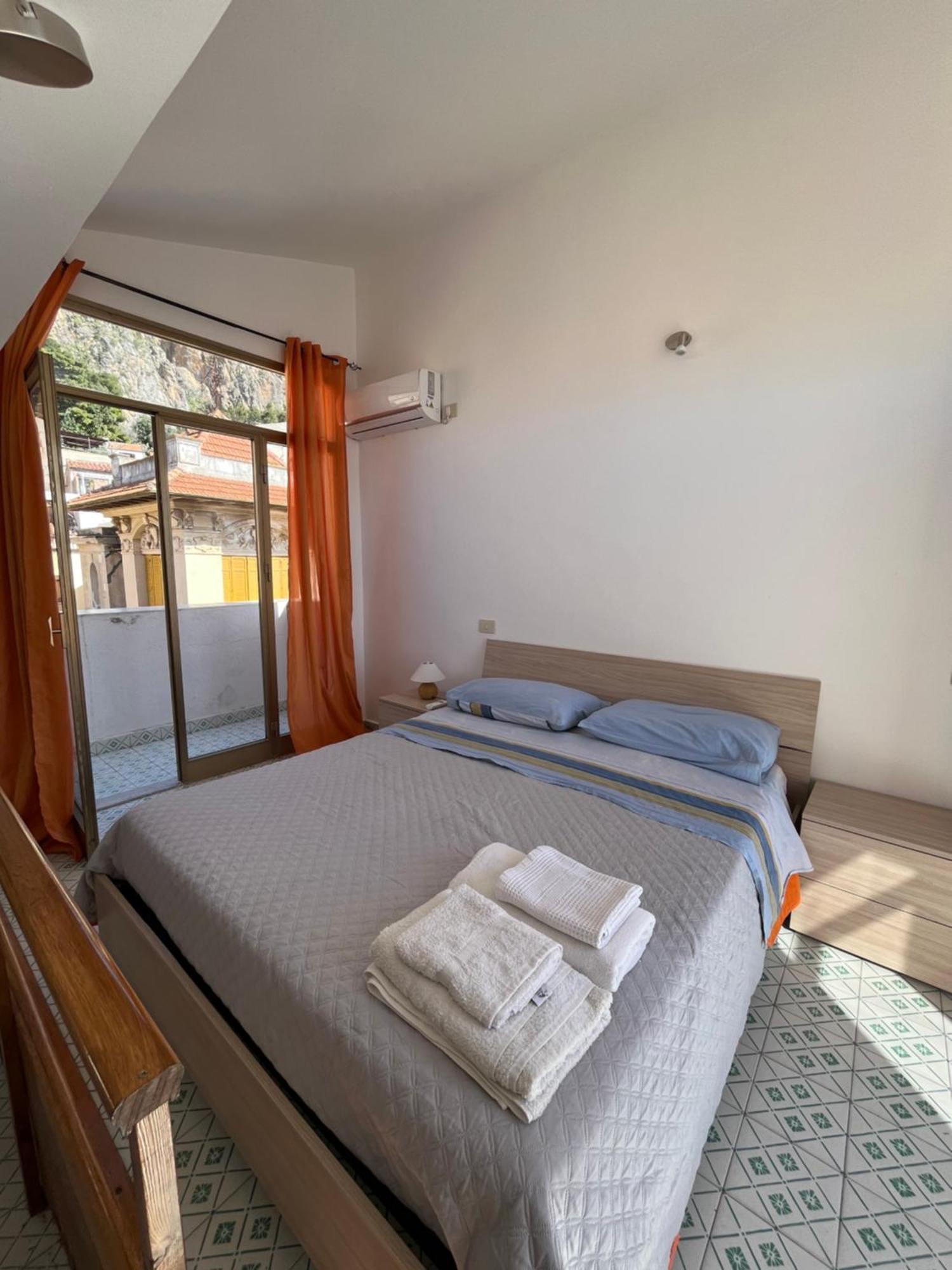 Window On The Sunset Apartment Cefalù Exterior foto
